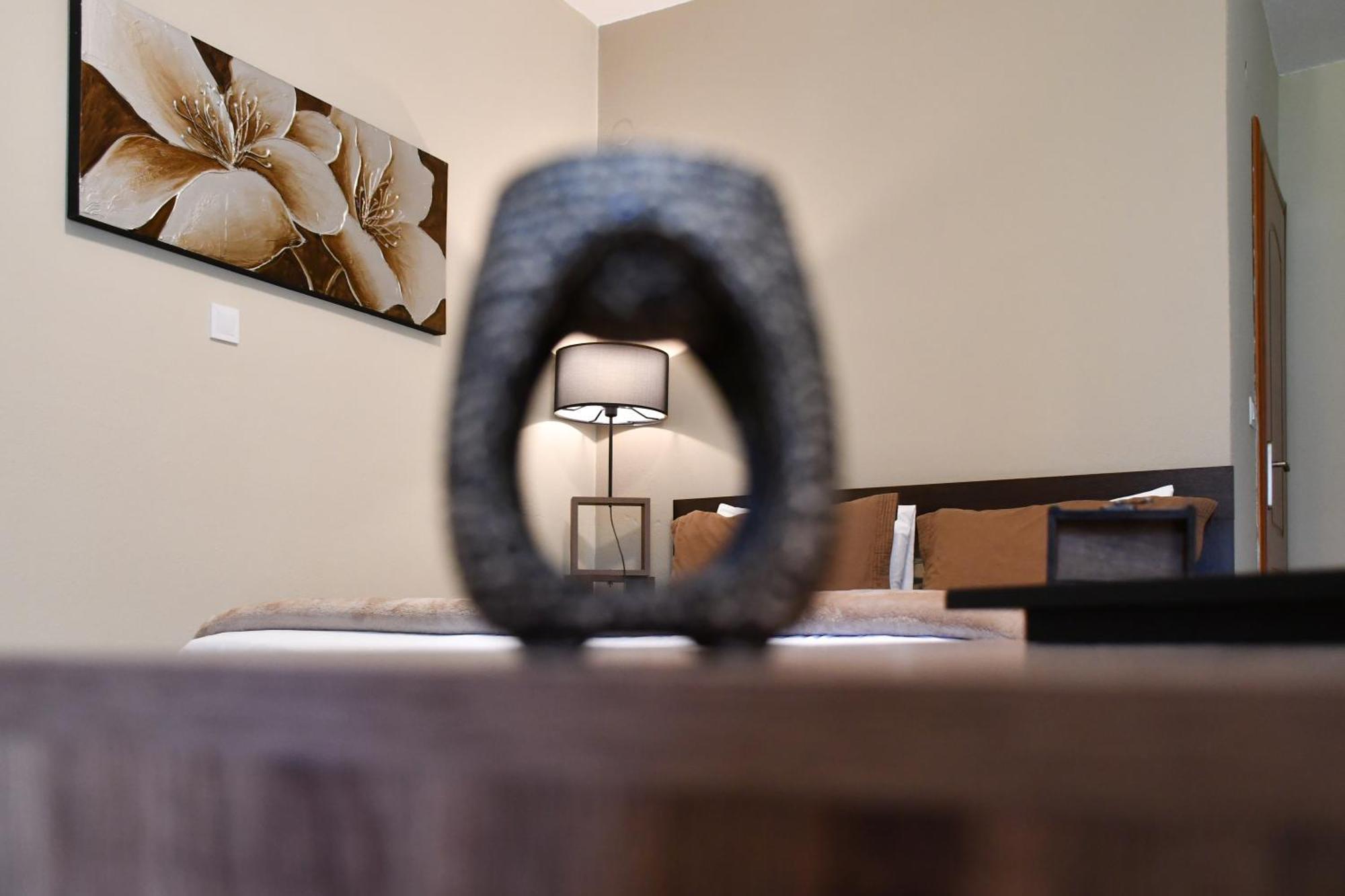 Toula Rooms Ángisztro Kültér fotó