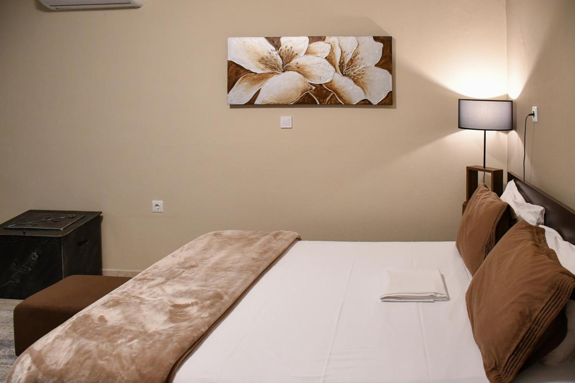 Toula Rooms Ángisztro Kültér fotó