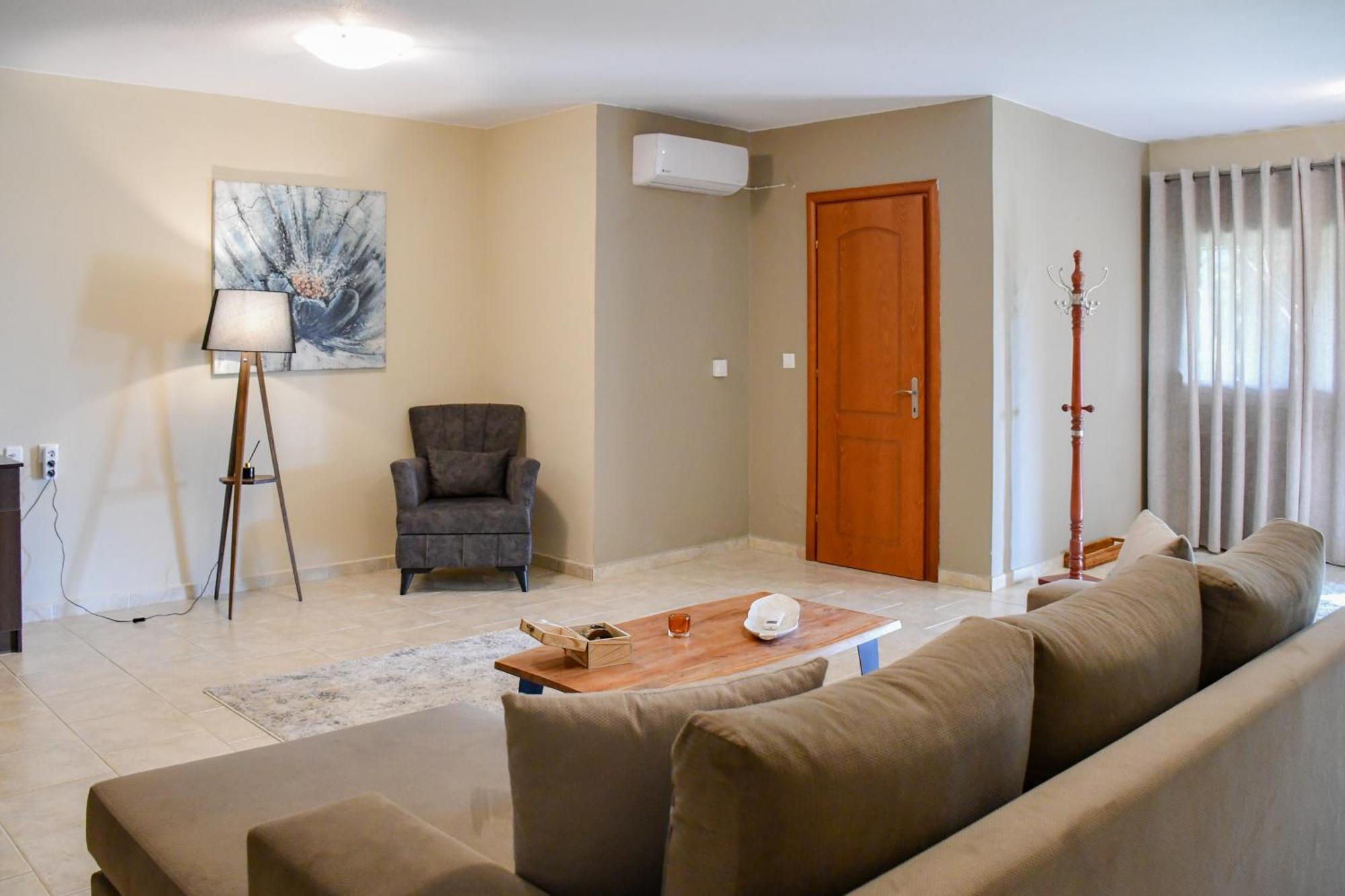 Toula Rooms Ángisztro Kültér fotó